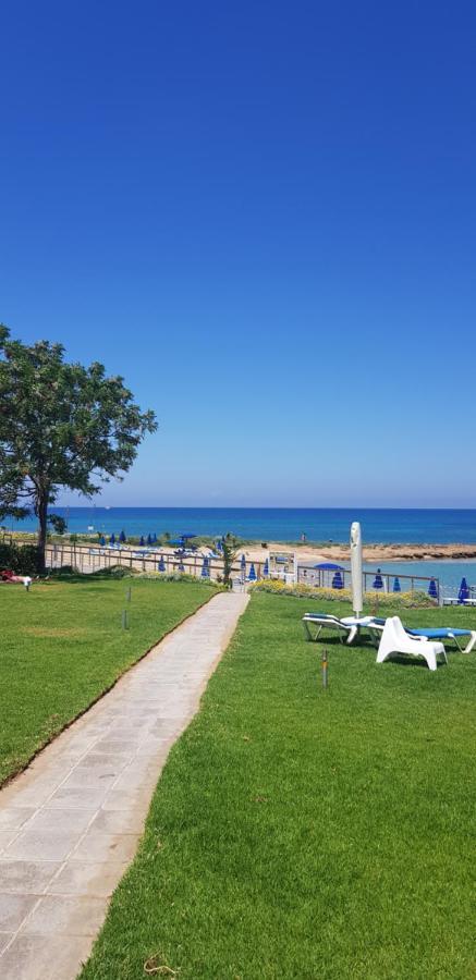 Pernera 33 Beach House Protaras Buitenkant foto