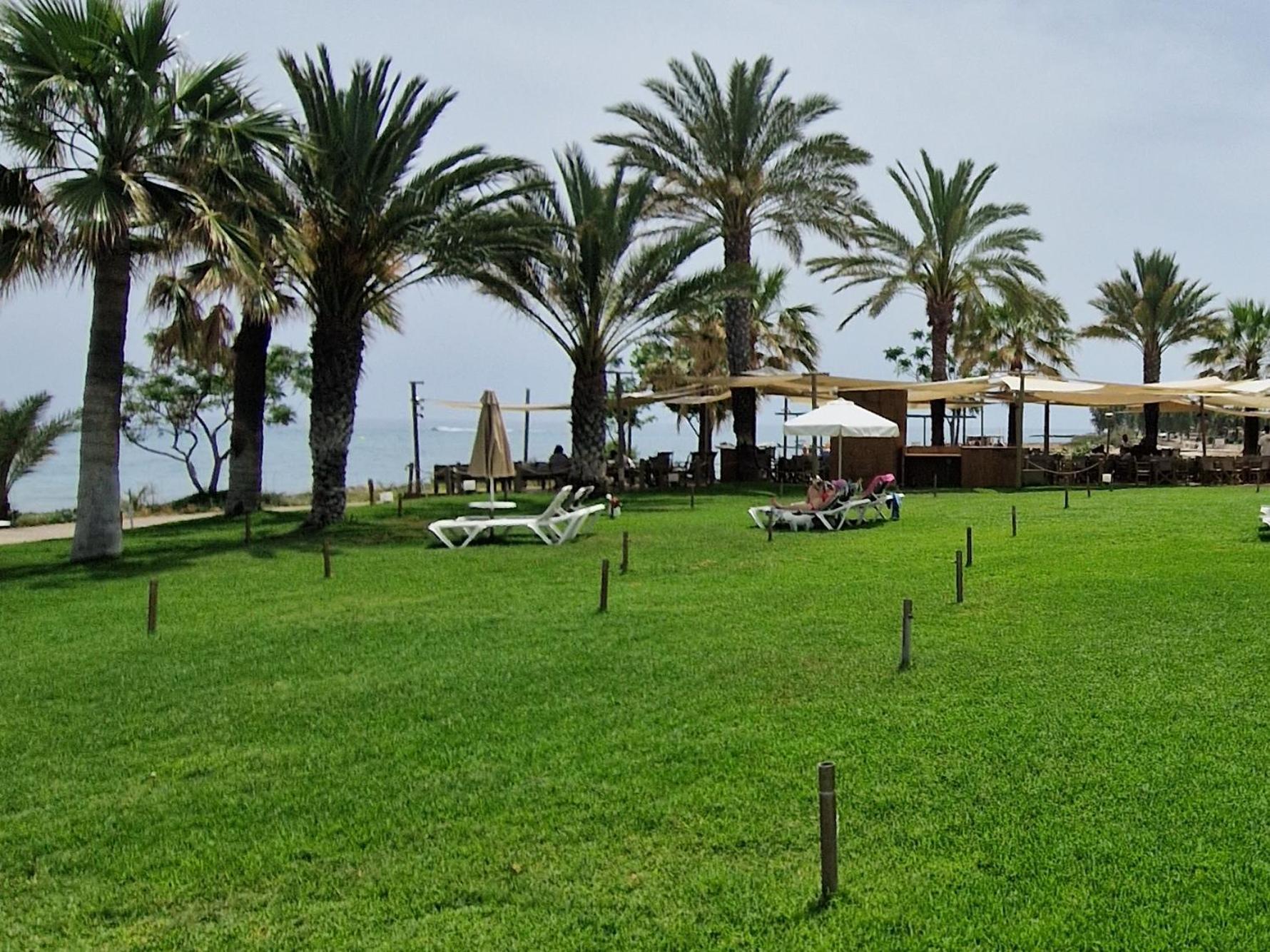 Pernera 33 Beach House Protaras Buitenkant foto